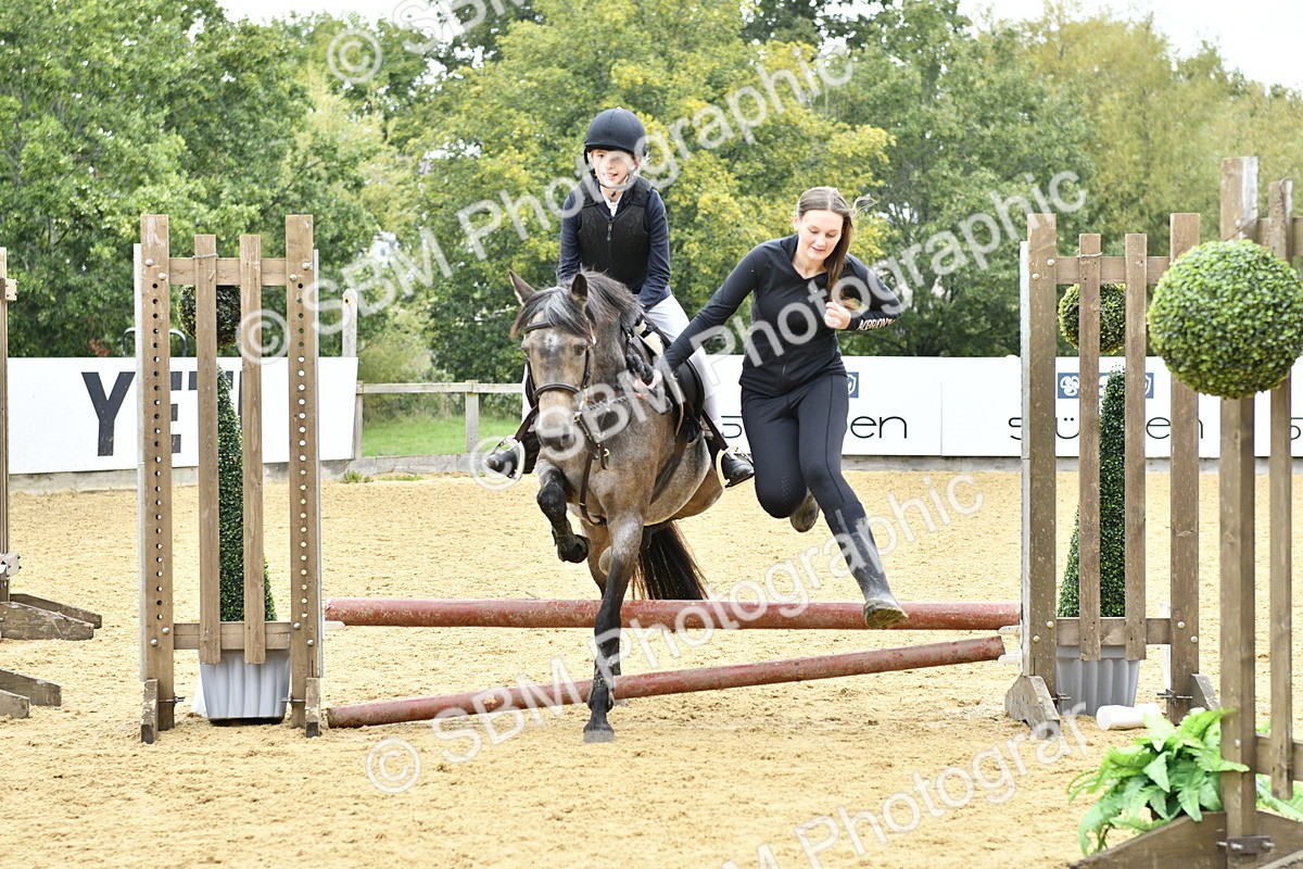 SBM_60584 - J61 - Mini Clear Round 30cm & 40cm