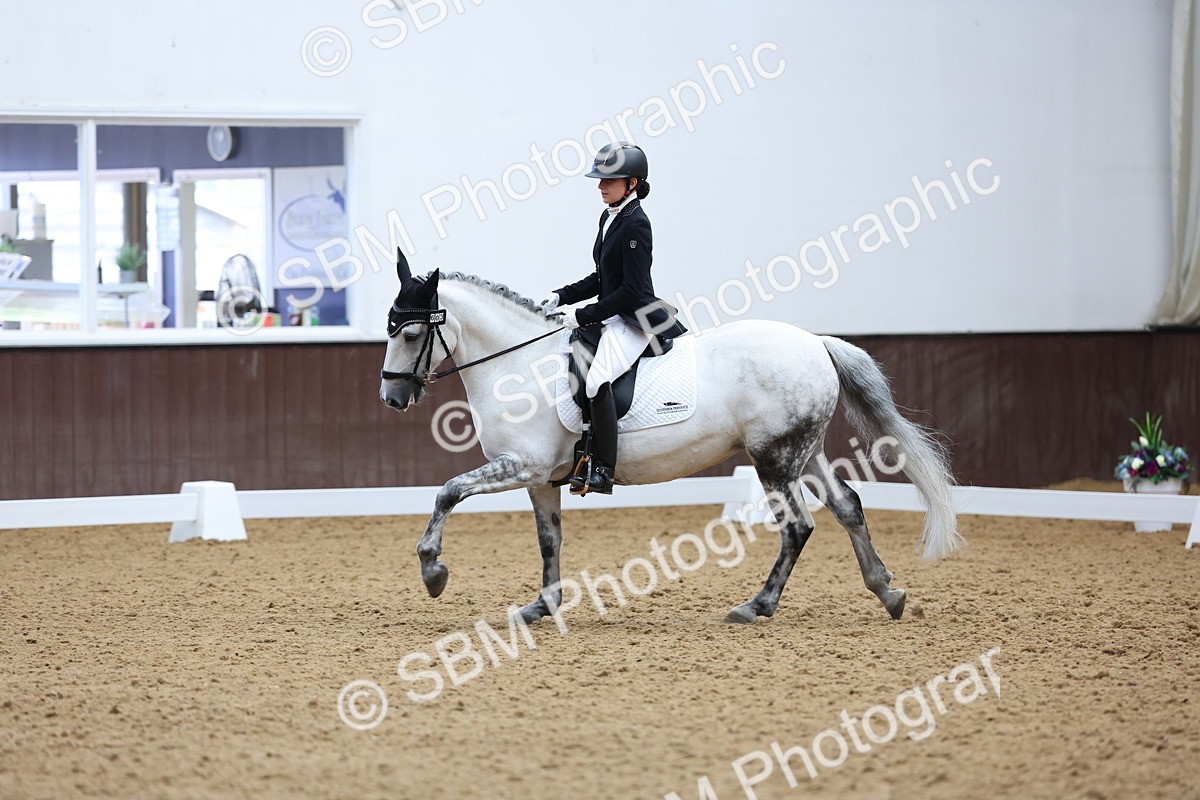 SBM_016510 - Class 16 - Novice FSM - 11.50-12.38