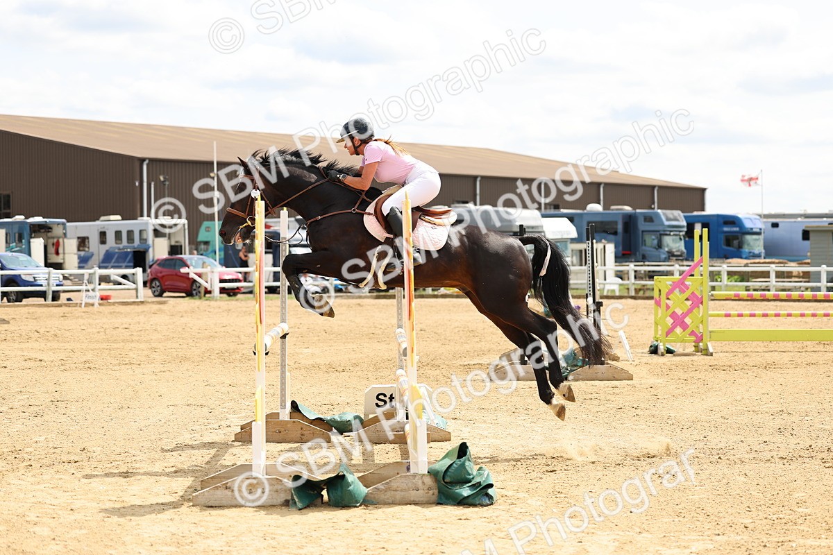 SBM_005361 - Class 18 - Senior 1.05m Open
