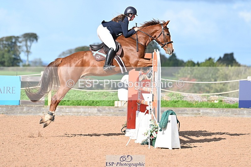 231014A-105251-04245 - Cls 18 Newcomers & 1.10m Open