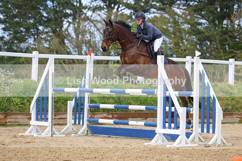 3E7A1638 - Class 7: Senior Newcomers/1.10m open