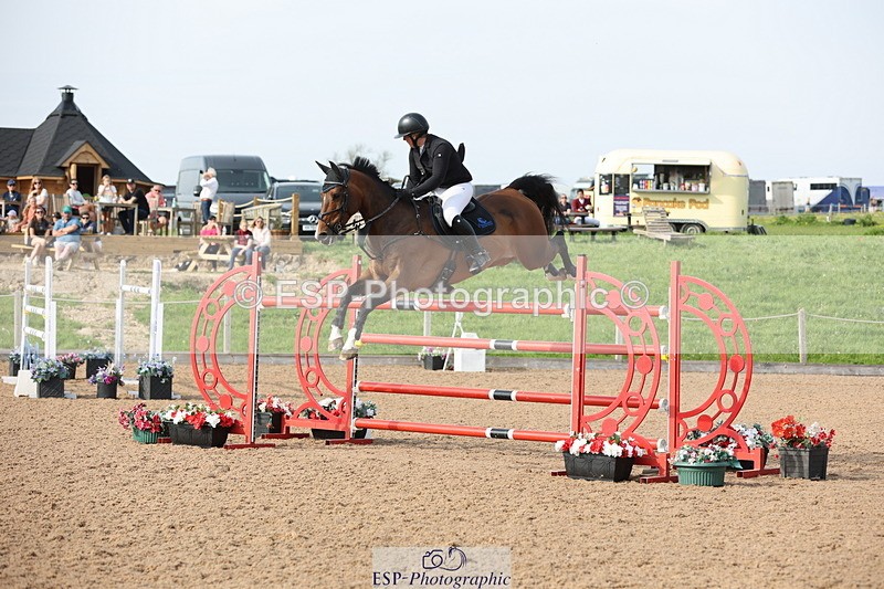 240511A-172726-15375 - Cls 38 National 1.40m Open