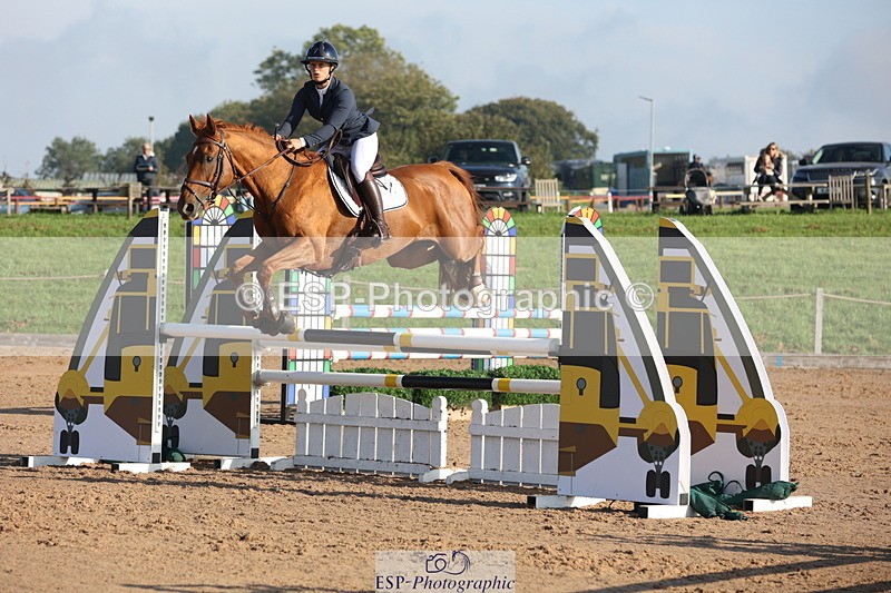 230915A-092619-01101 - Cls 1 Snr Newcomers