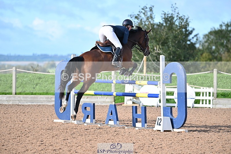 231014A-103348-04140 - Cls 18 Newcomers & 1.10m Open