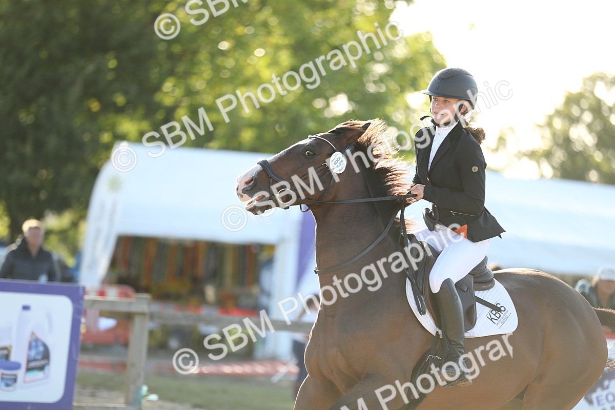 SBM_54044 - J23 - Junior Horse 70cm Championship