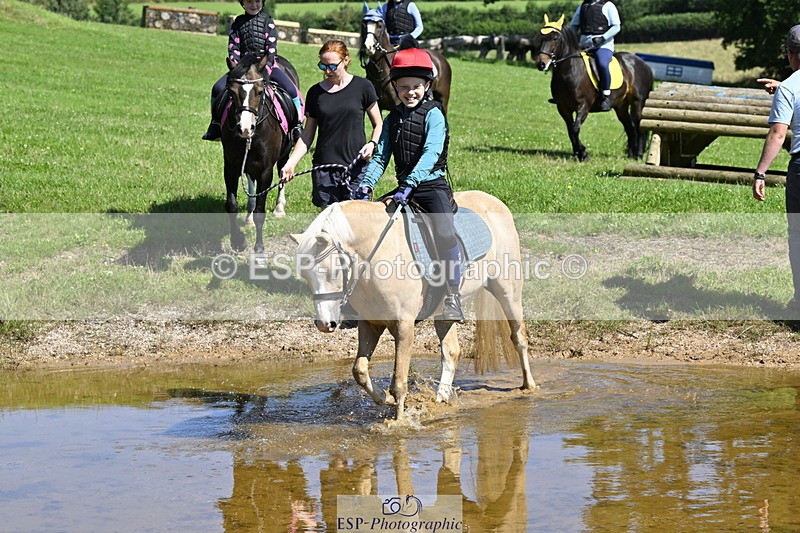 240728B-105731-00740 - Theo's Group XC