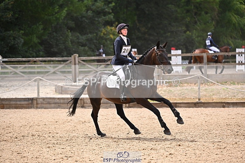 250802A-141137-05770 - F-266-Lorna.Peaster-CASTLE.HOWARD.SPRITE