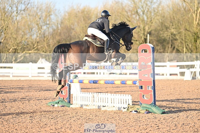 231210A-143906-02807 - Cls 21 Foxhunter & 1.20m Open