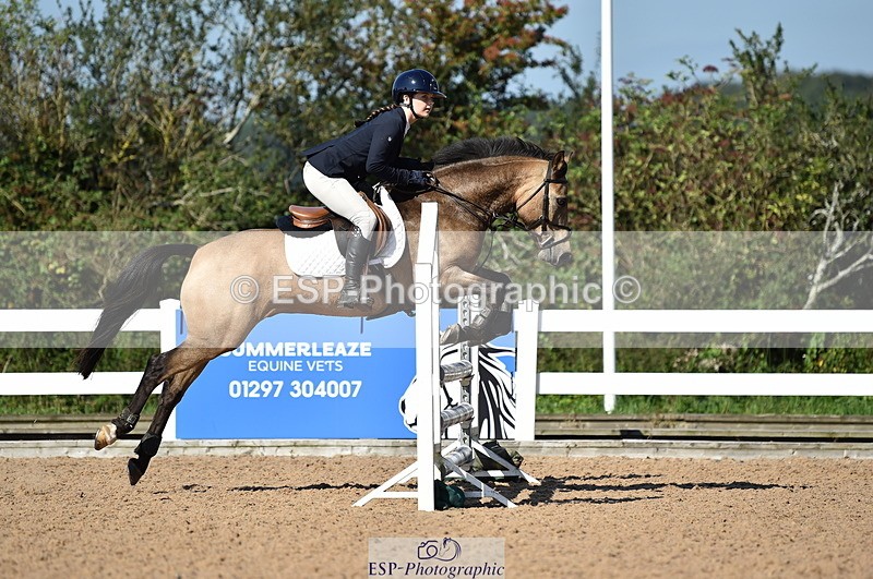 230903A-105108-04051 - Cls 18 Pony Brit Novice & 80cm Open