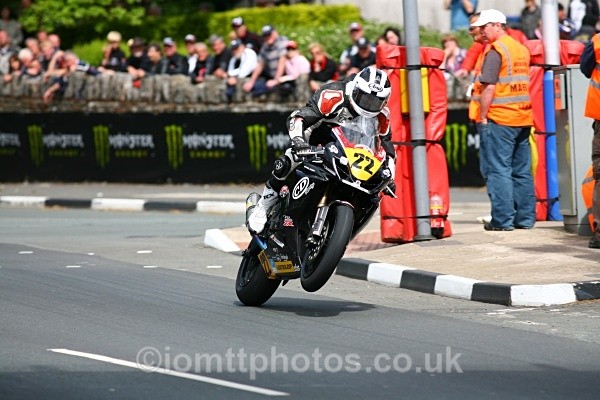  - Senior Race - TT 2010