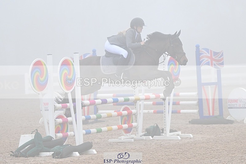 251115-111137-00206 - Cls 8 Pony Discovery and 90cm Open