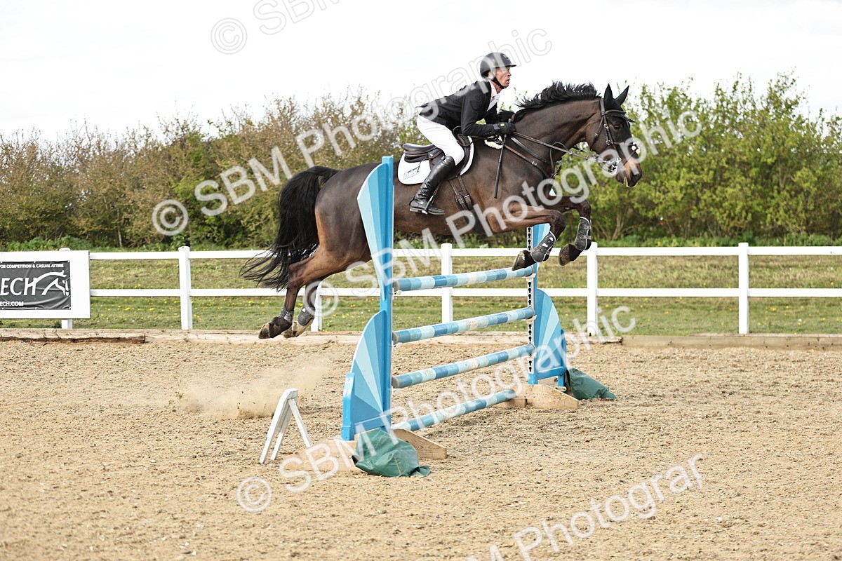 SBM_001399 - Class 5 -Senior Foxhunter - 1.20m
