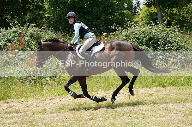 240630X-133054-7405 - 330-Katherine_Jarman-THEQUEENBEE