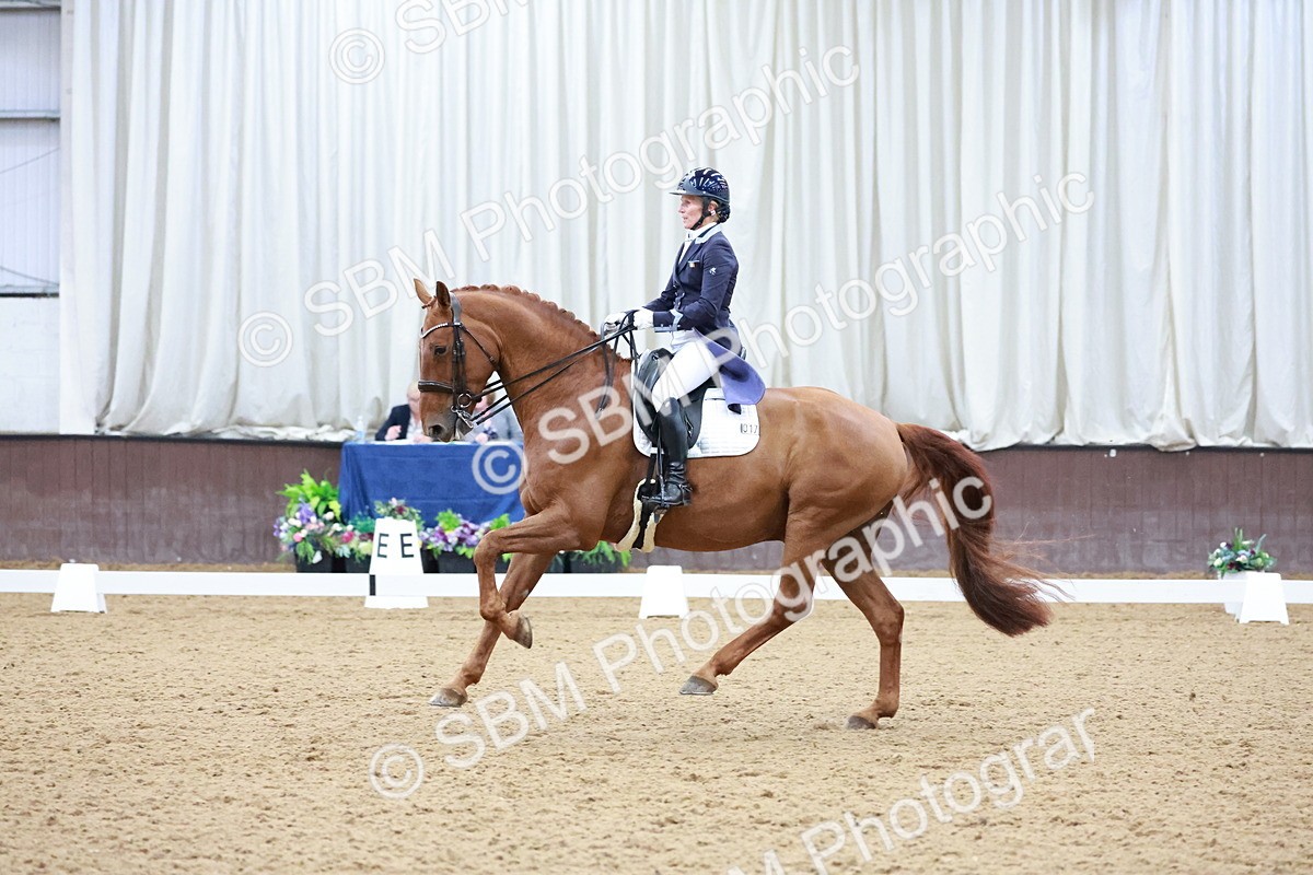 SBM_020869 - Class 13 - FEI INT I - 16.26-17.14