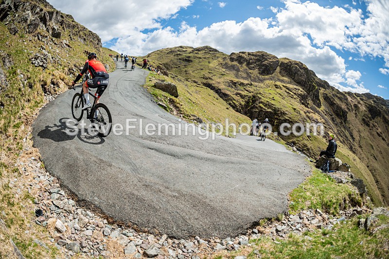 124809 - Hardknott Hairpin 12.00 - 13.00