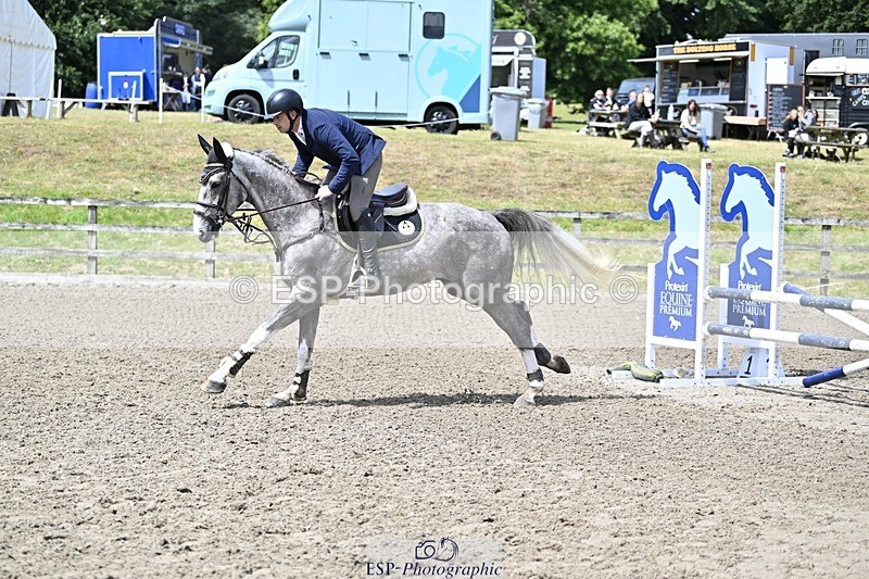 240710-114157-22459 - Cls 203 4 Yr Old 90cm