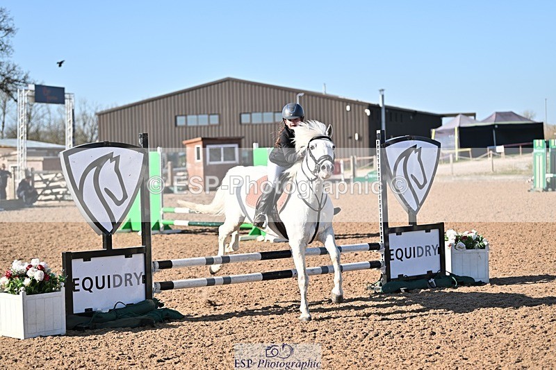 250401-164143-00191 - 60cm classes