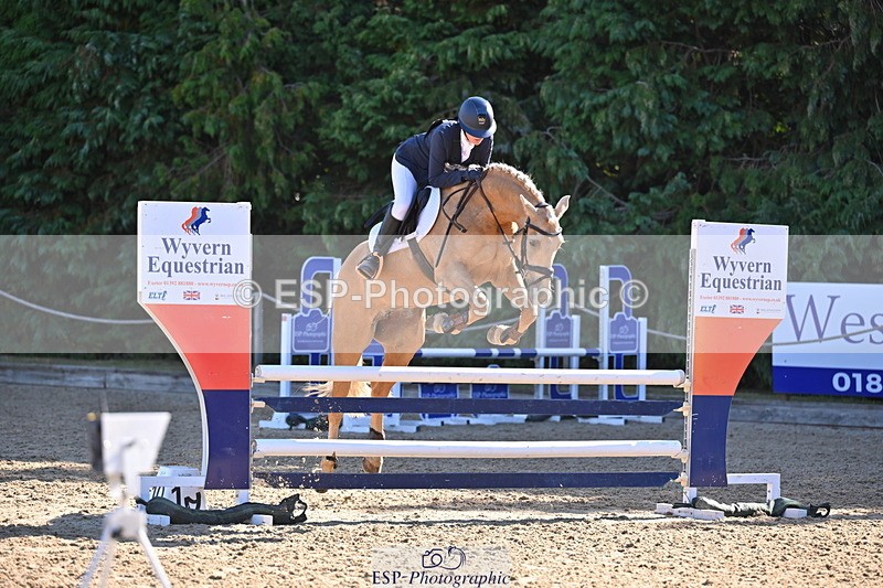 250802A-093632-00165 - A-005-Kate.Hicks-SWALLOWCROFT.STARDUST