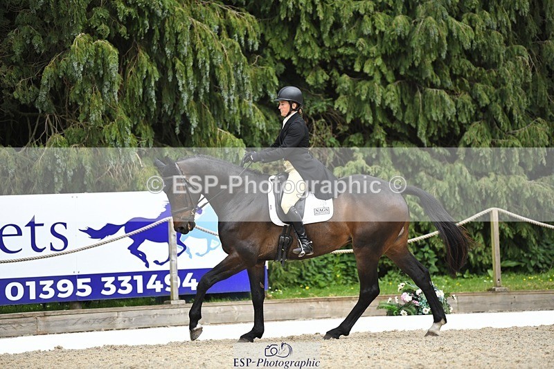 230525-152656-03250 - 326-GULLITH-Emily_Lochore-WEDTrotUp+DR