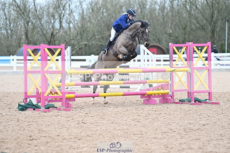 240128A-122719-00865 - Cls 4 Pony Newcomers and 1m Open