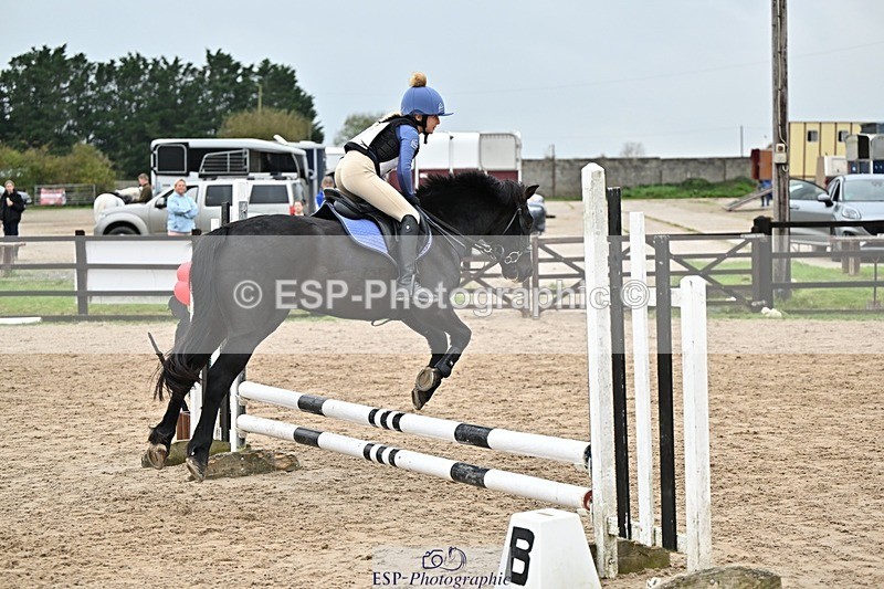 241110-142200-01100 - 60-65cm Arena Eventing
