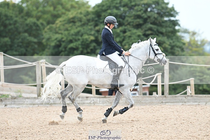 250807-111530-00543 - 90cm Round 1