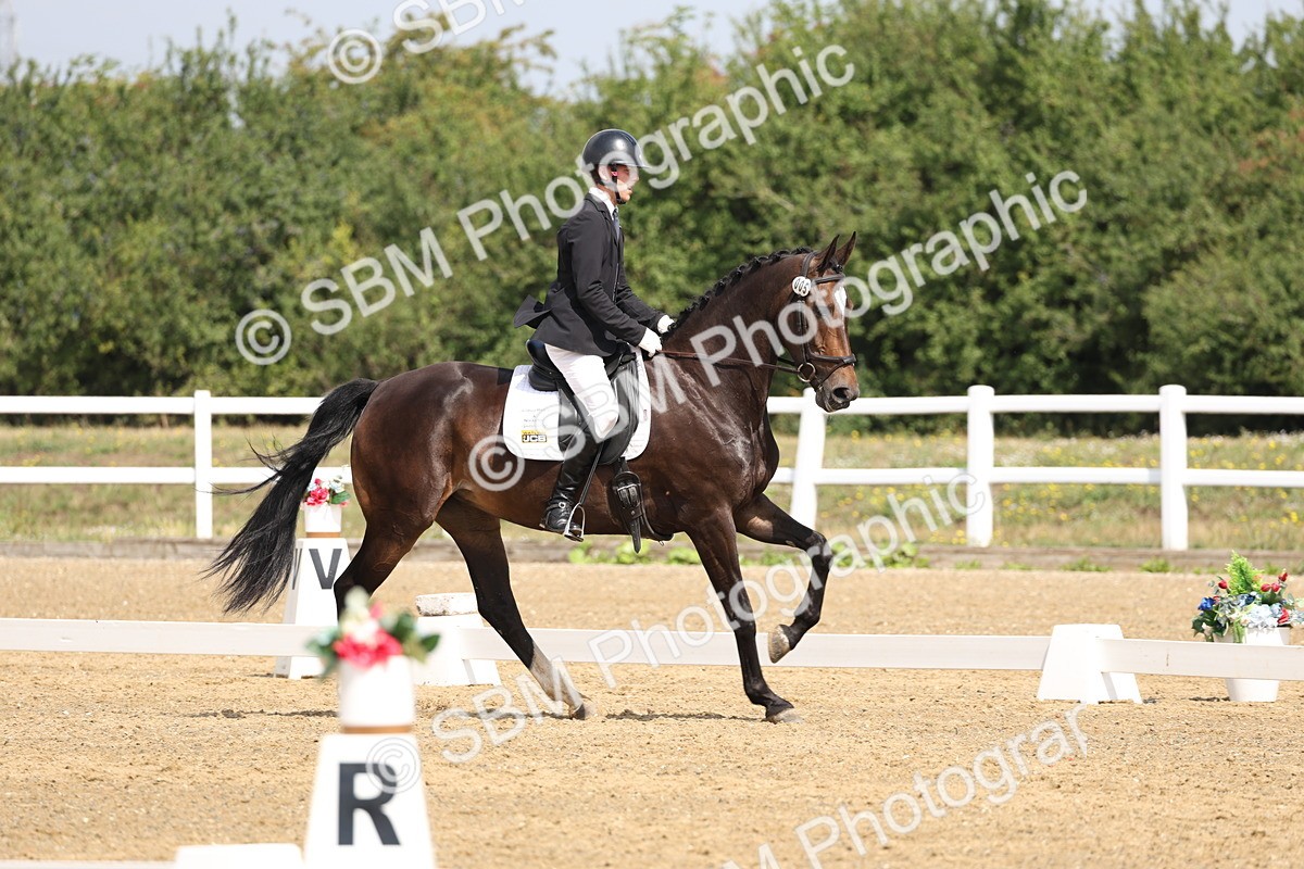 SBM_005903 - Class 6 - Novice 6 - 10.26-11.29