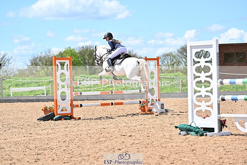 240504A-134232-01868 - Cls 5 Pony Foxhunter & 1.10m Open