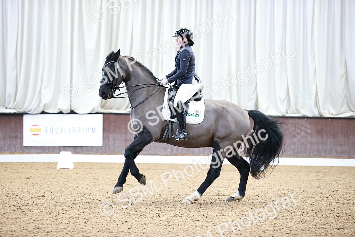 SBM_000208 - Class 4 - Novice 5