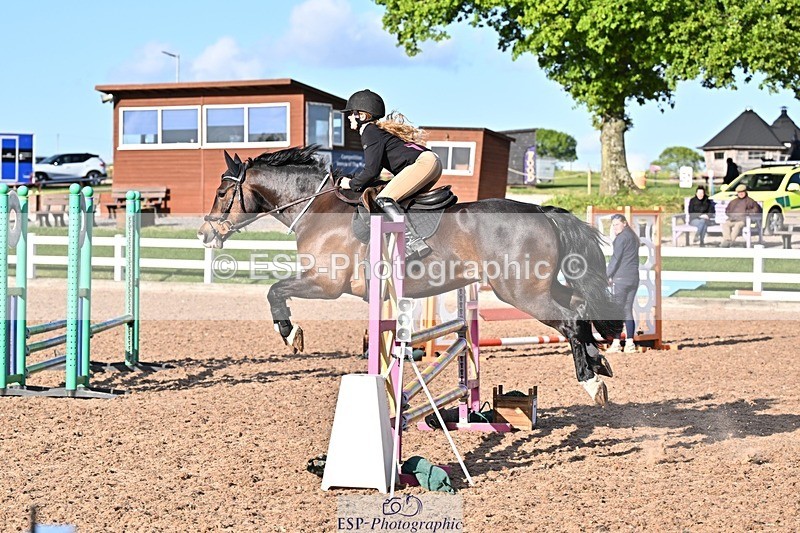 260512-183717-00625 - 90cm Classes