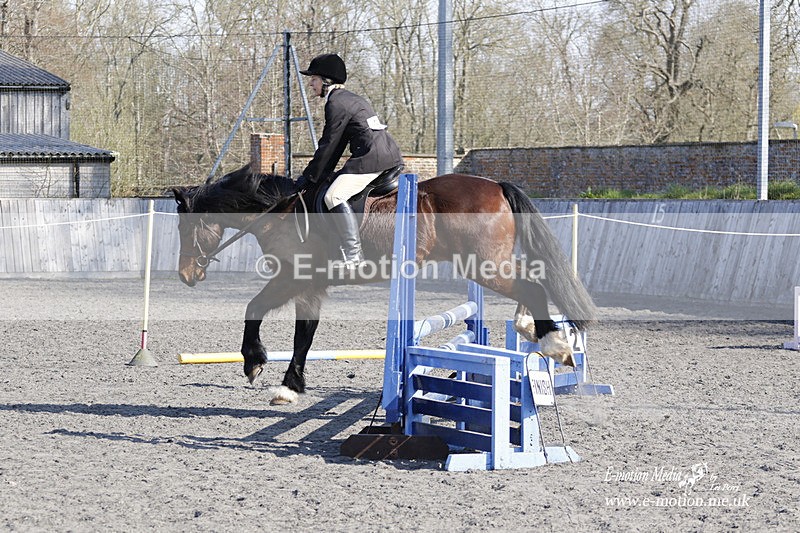 _EST0432 - Bourne Valley Riding Club Winter Showjumping 27/03/22