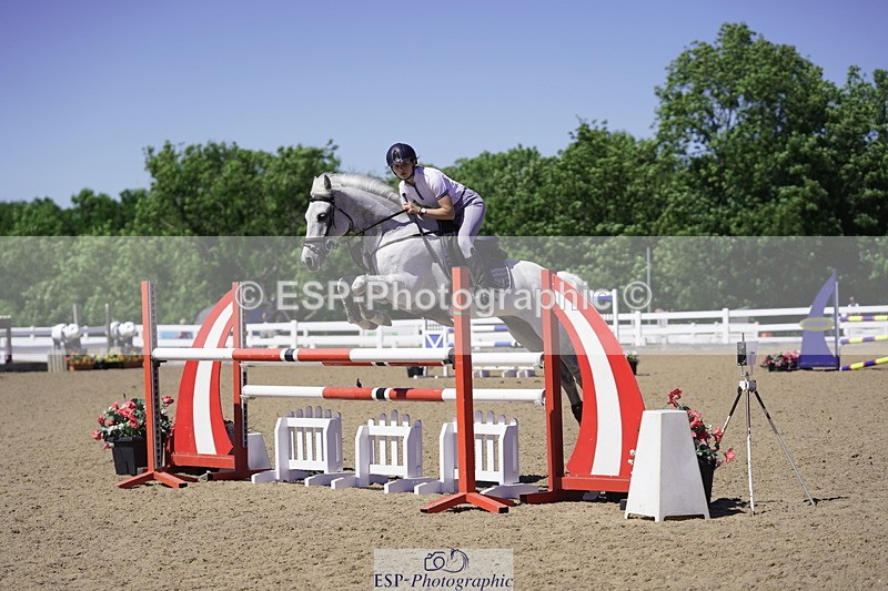 230624A-152434-02216 - Cls 26 Pony Foxhunter & 1.10m Open