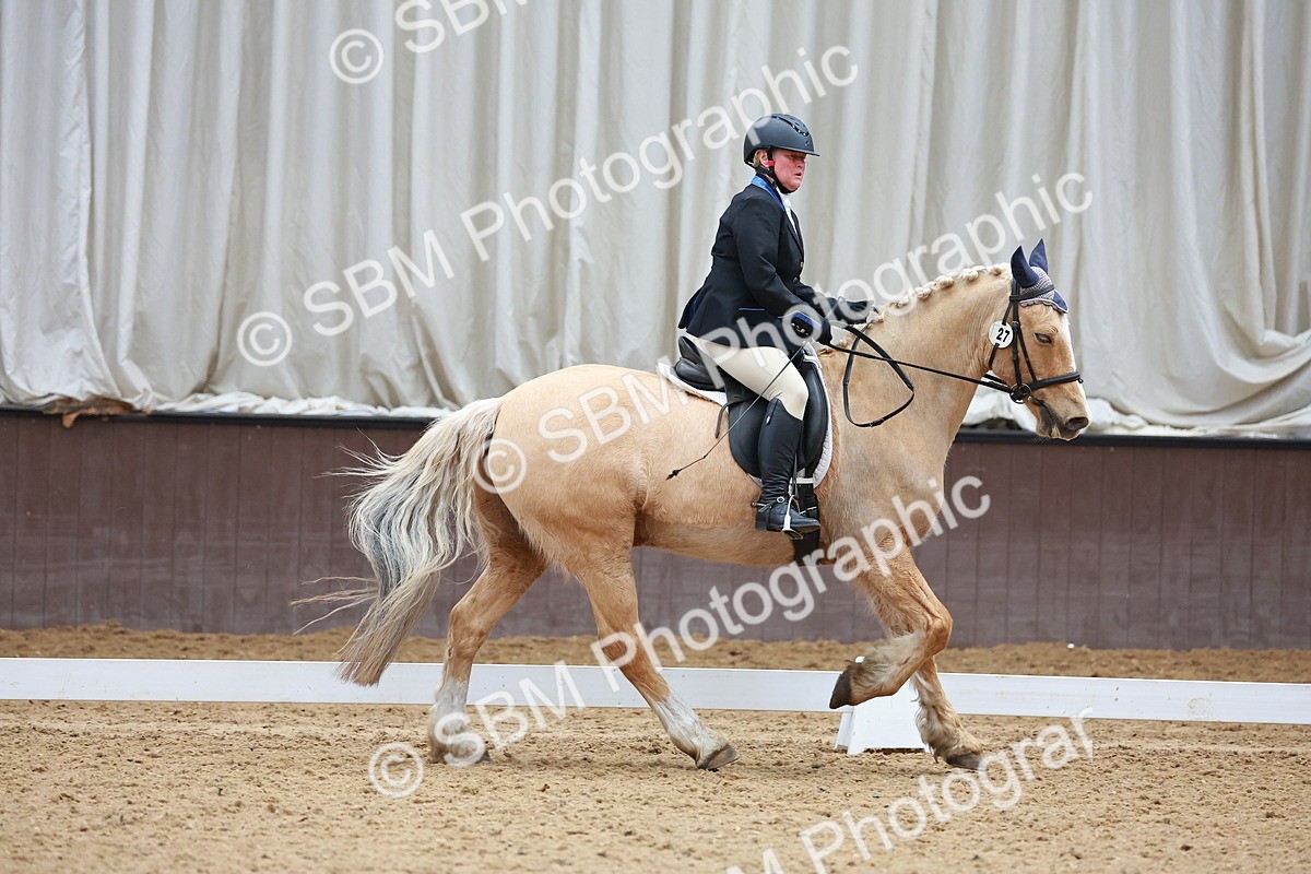 SBM_001085 - Class 5 - Novice 1