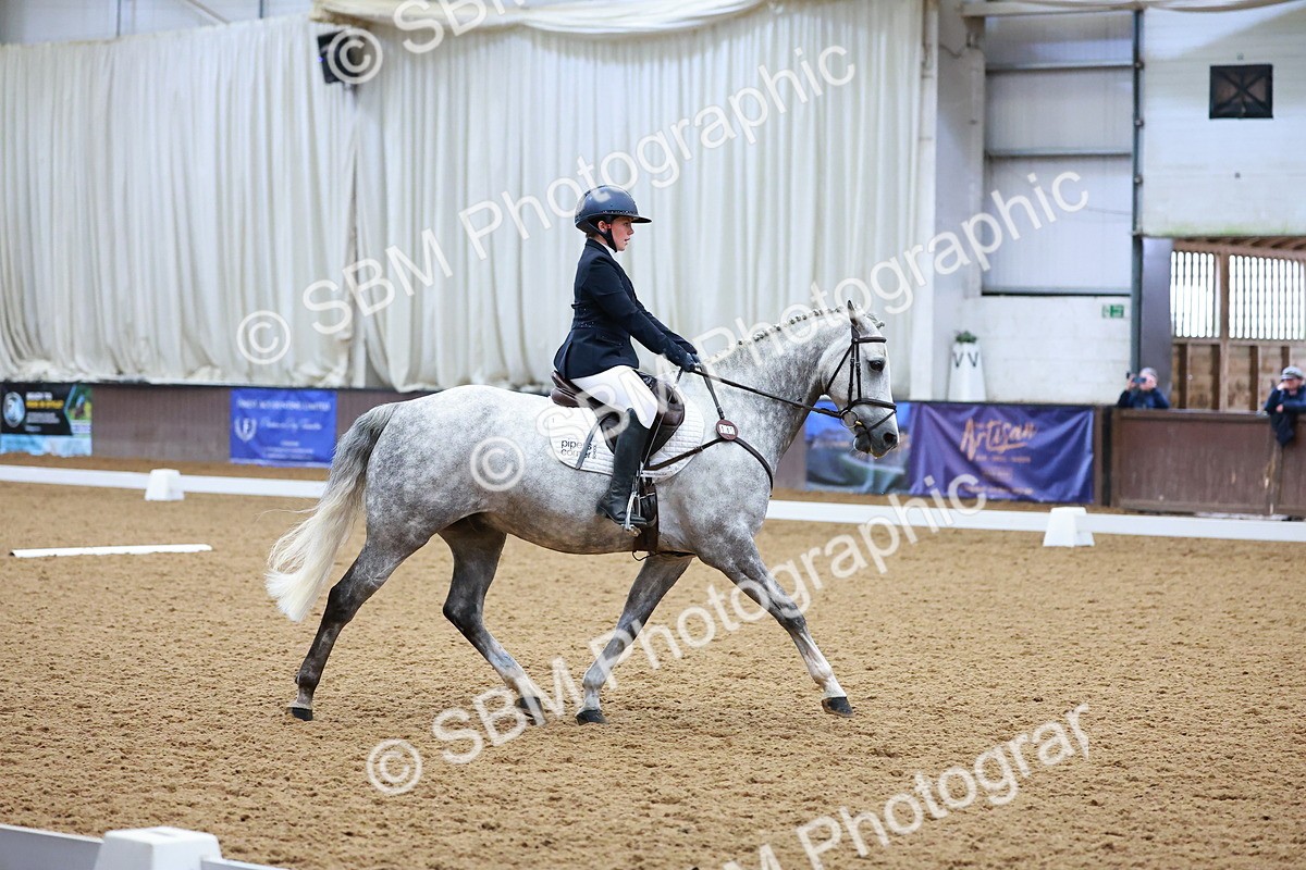 SBM_001039 - Class 12 - Novice 2