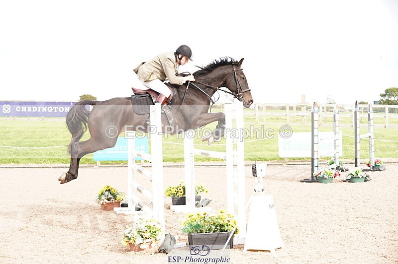 241004A-152254-00963 - Fri 04 Snr Fox & 1.20m Open