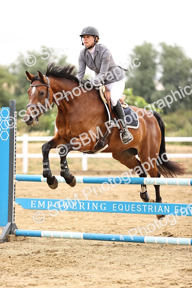 SBM_024737 - Class 9 - Senior British Novice - 90cm