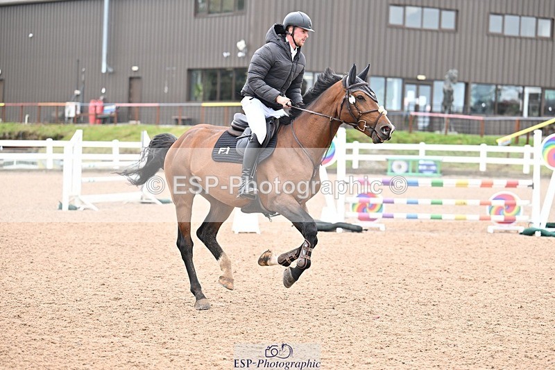 250917-111217-00223 - Cls 1 British Novice and 90cm Open