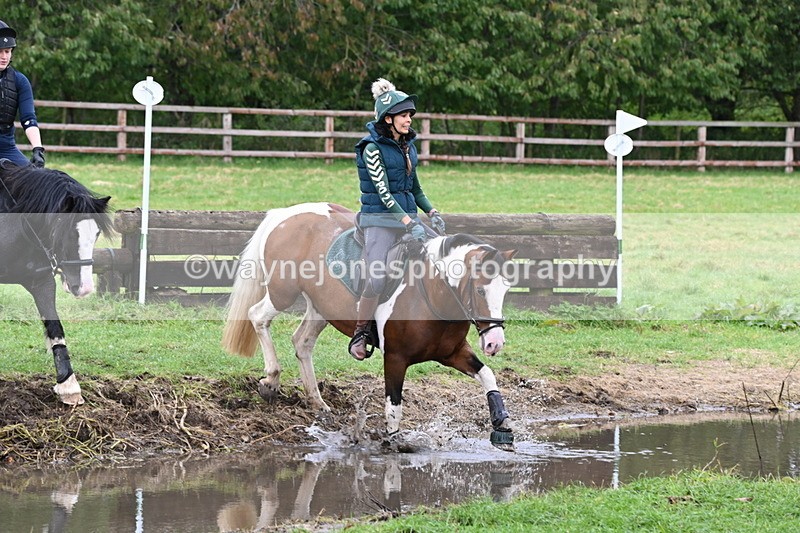 WJ6_4721 - Time at Photographer 11:57 to 12:14