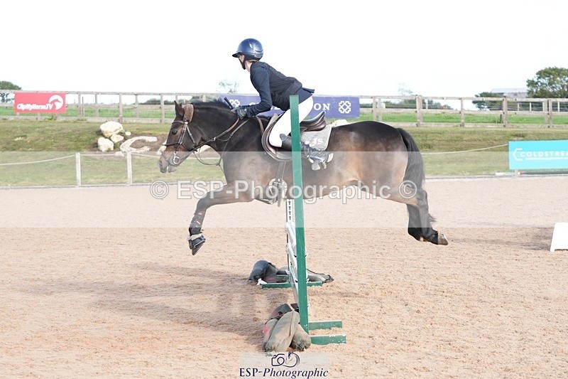 260926-154935-01307 - Cls 13 70cm Speed Derby
