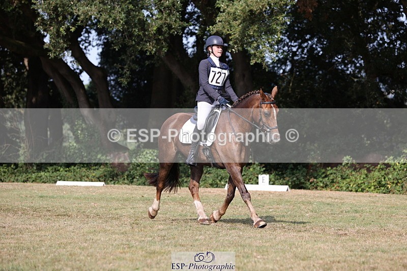 250823A-161548-33368 - PC80 Ride Off