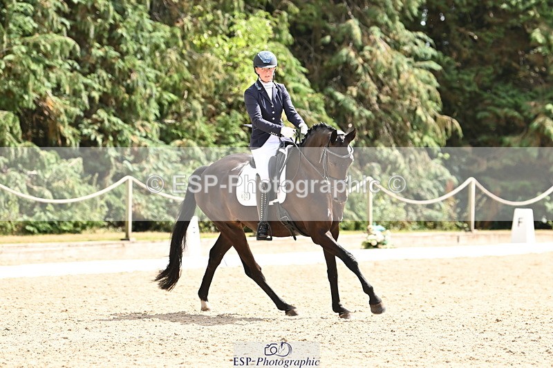 250808A-143925-00957 - 032-Caitlin.BurgessFurst.Sandreo.MFS