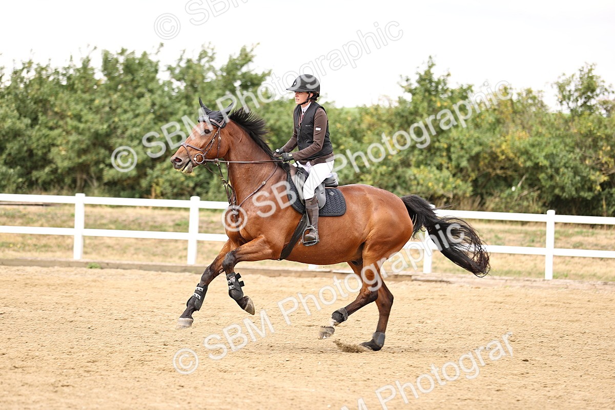 SBM_026967 - Class 13 - Senior Newcomers - 1.10m