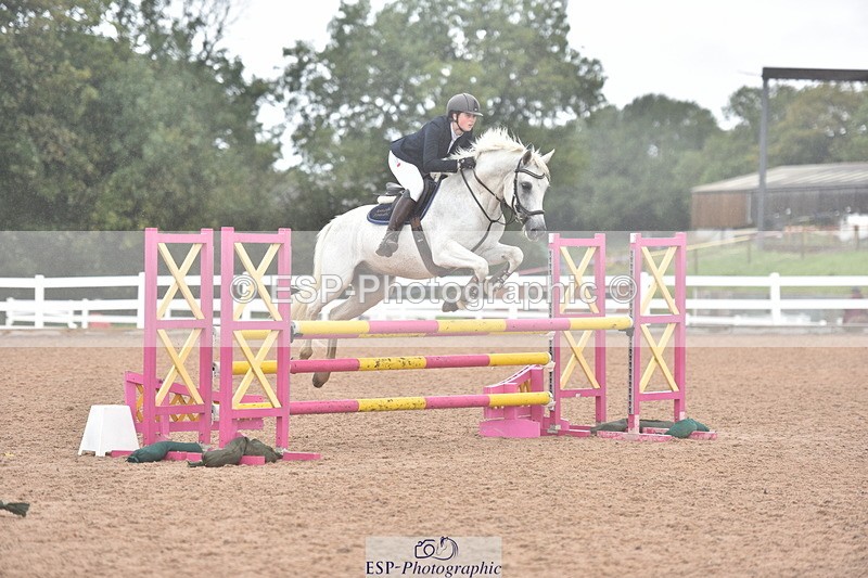 230805A-134656-00763 - Cls 10 Pony Newcomers & 1m Open