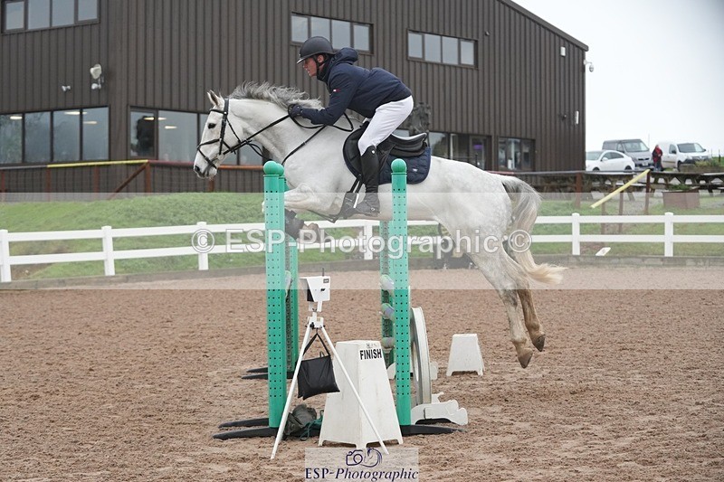 251107-122025-00733 - Cls 4 Snr 1.05m Open