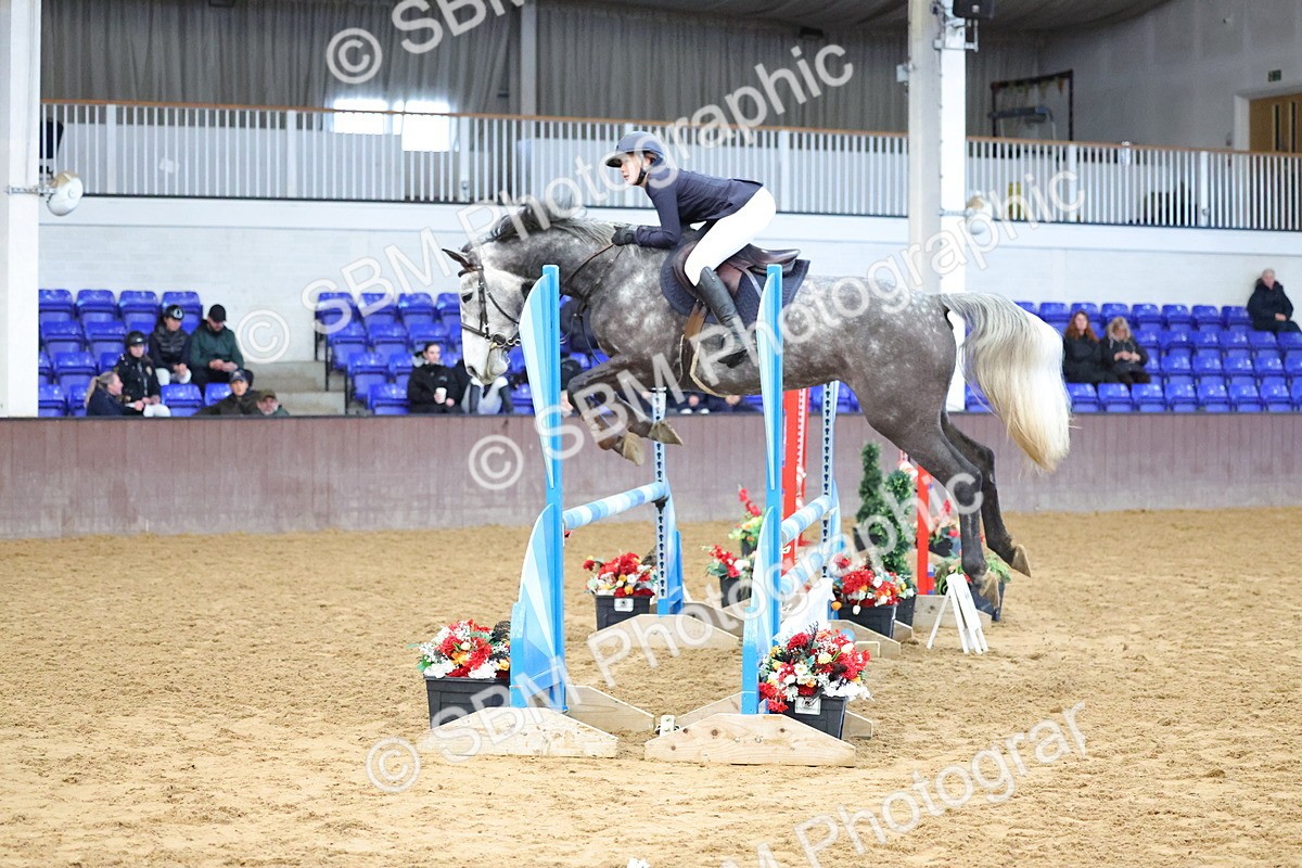 SBM_005604 - Class 22 - Bliss of London Novice Winter Championship Qualifier 90cm