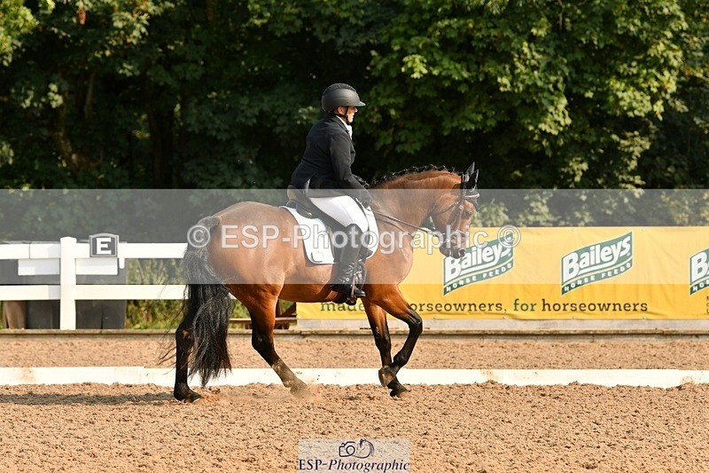 250817-093157-06951 - 049-Carolyn.GaleNewtown.Ringo