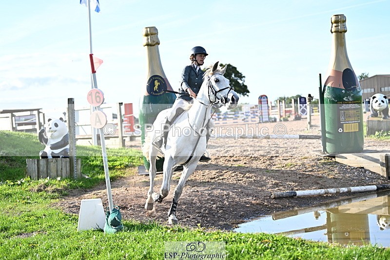 240913A-174406-05708 - Cls 19 Snr 1m Open Speed Derby