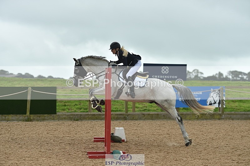 230819A-130402-00586 - Cls 42+43 Club and Schools 70cm