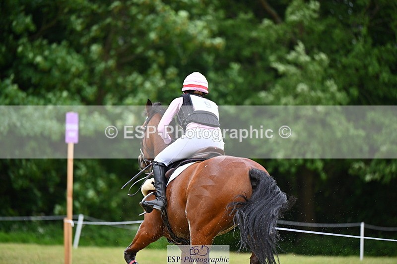 250524A-094612-08795 - A-009-Clementine.Crosthwaite.Eyre-LYJADOR