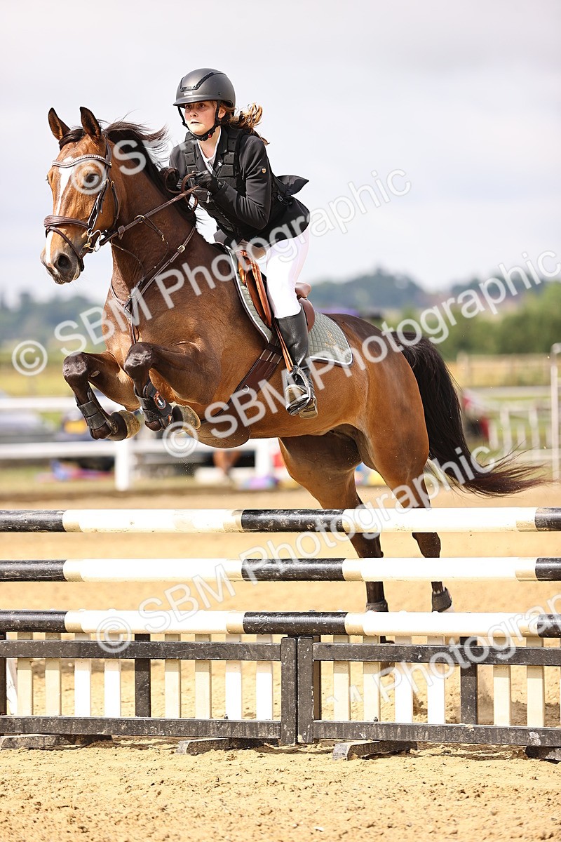 SBM_012762 - Class 13 - Senior British Novice - 90cm Open